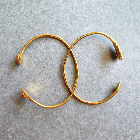 ♾️ Stella & Dot Pair of Adjustable Gold Bracelets - Picture 2 of 7